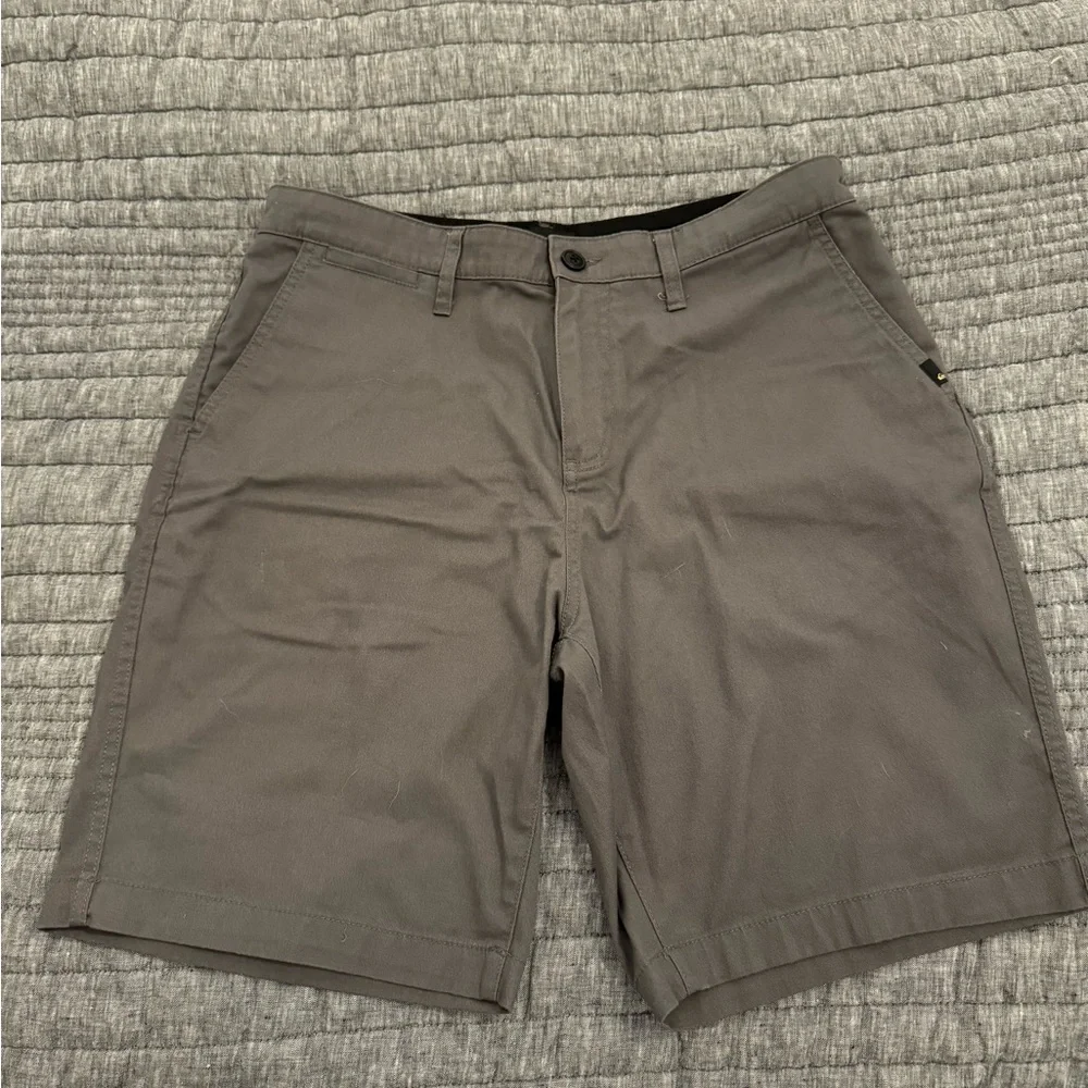 Quicksilver Everyday Union Stretch Shorts - Picture 1 of 4